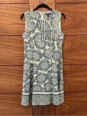 Maggy London LIKE NEW Blue & Lime Green Floral Fit & Flare Dress Women's 10